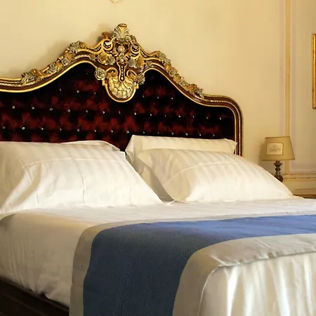 招待所 Les Royales 4*
