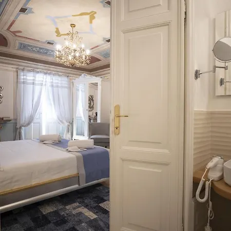 Les Royales 4* סאסארי