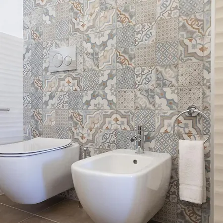 Les Royales Guest house