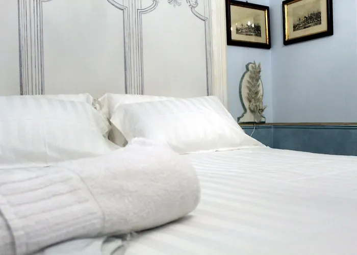 Les Royales サッサリ