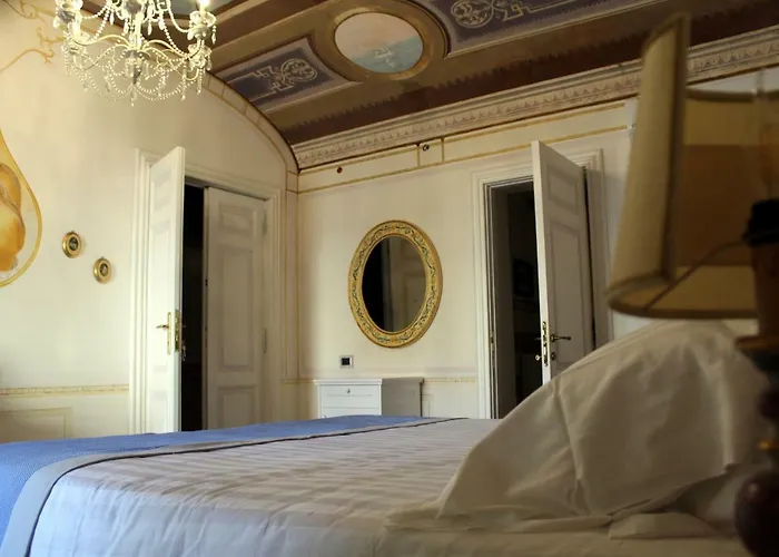 ゲストハウス Les Royales サッサリ