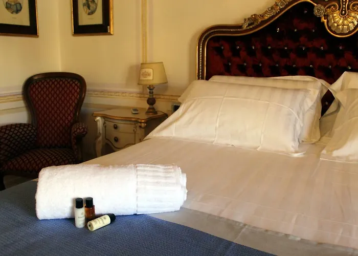 ゲストハウス Les Royales サッサリ