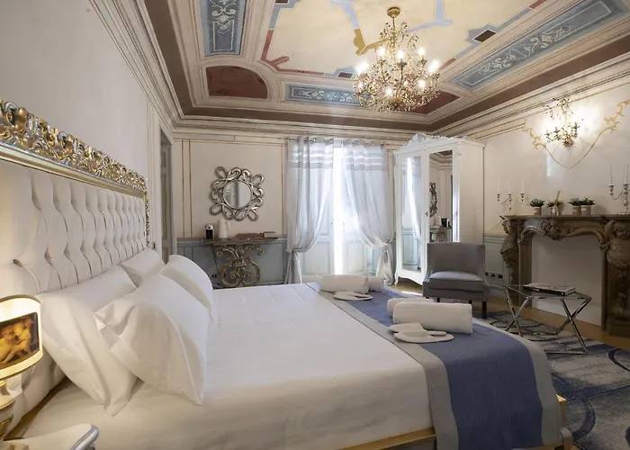 ゲストハウス Les Royales 4*