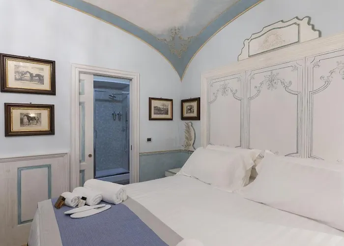 ゲストハウス Les Royales